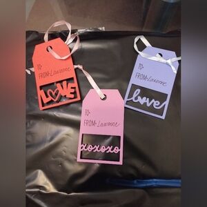 Set of 24 Gift Tags in Red, Purple, and Pink